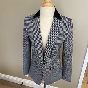 Ann Taylor houndstooth blazer - Size 2